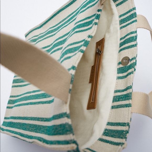 NWT. Zara 100% Cotton Beige/Green Fabric Shopper Bag. - Picture 4 of 10